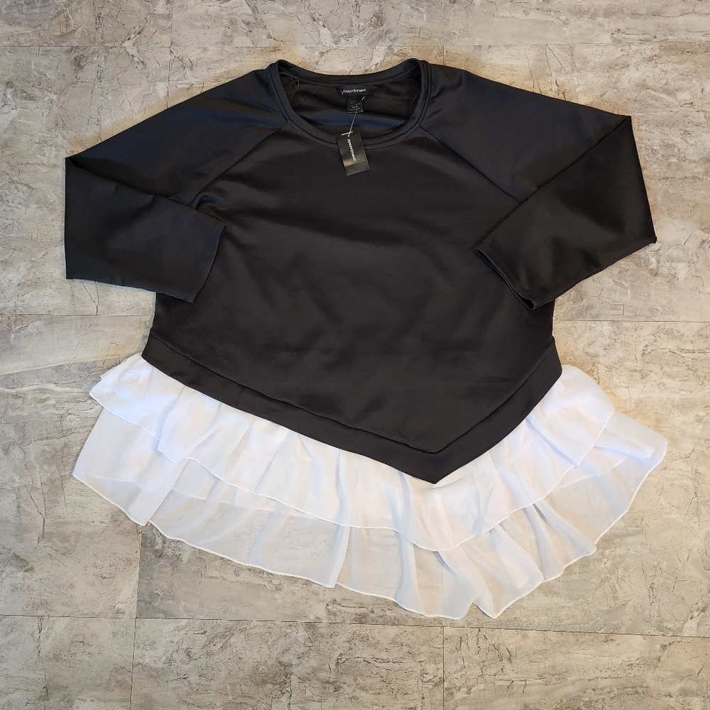 New with Tags Ashley Stewart Ruffle Hem Top Size 22/24